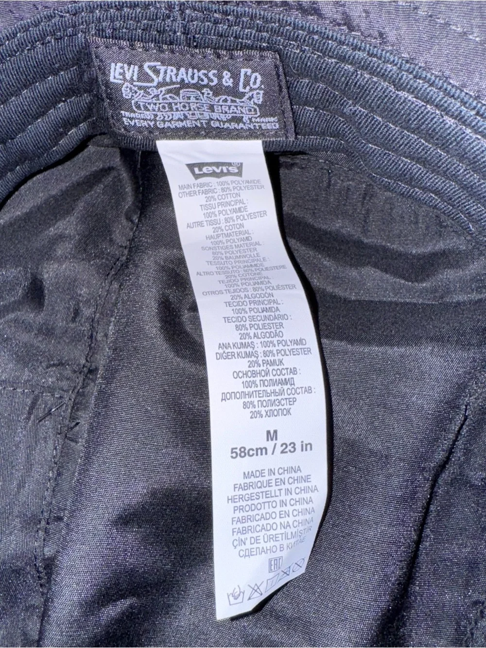 Levis levi black